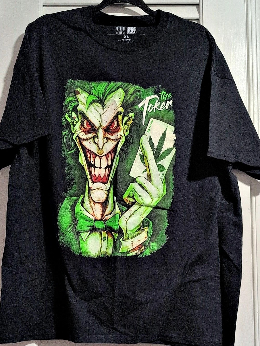 Get Down Art/Big Chris Art The Toker Graphic Tee in Black, XL